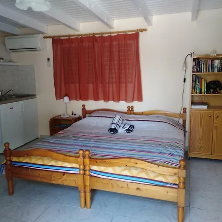 Teti's Homes * 波多河丽