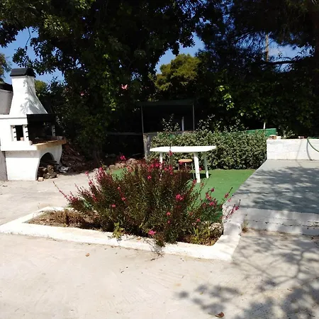 Teti's Homes *